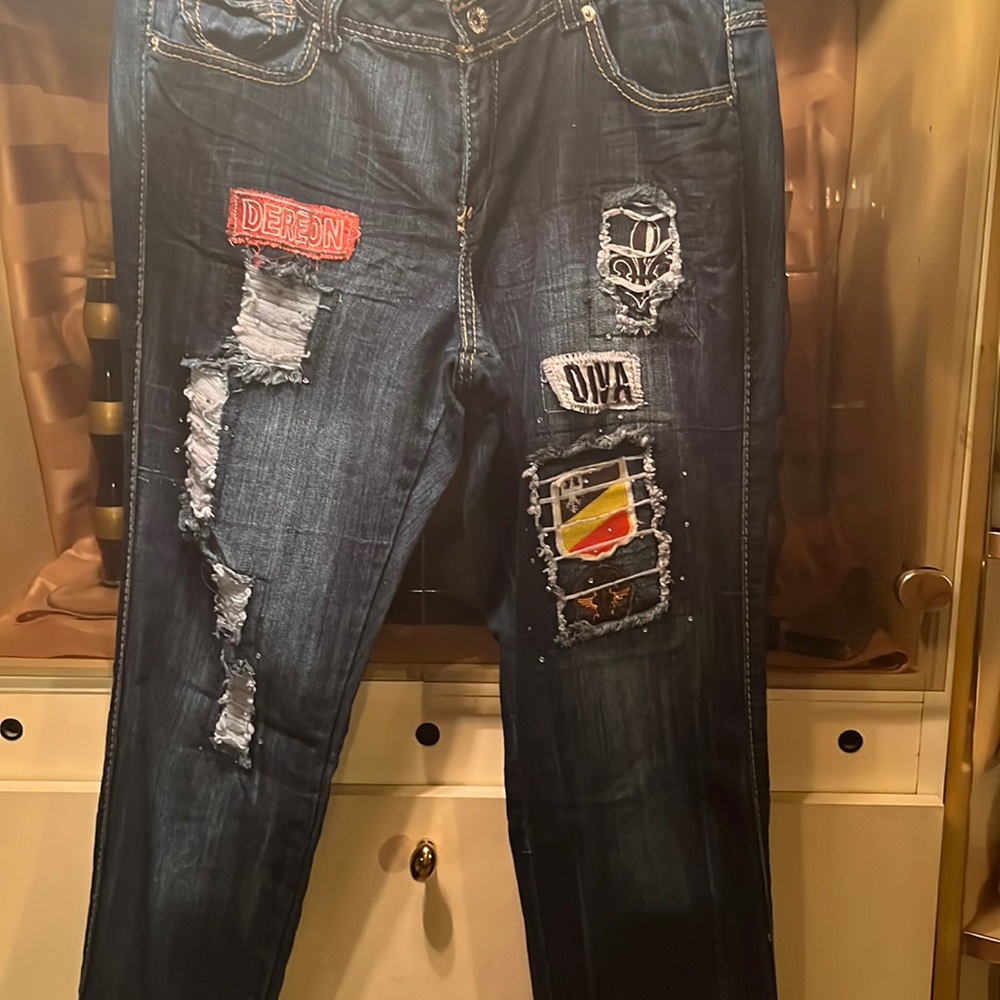 Dereon jeans